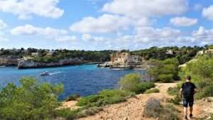 Yoga Urlaub Mallorca -wunderbare Landschaften genießen