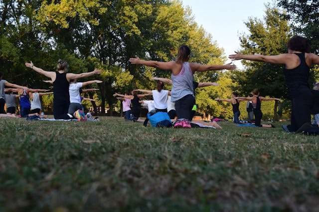 Yoga und Selbstfürsorge: Warum du eine gute Yogamatte verdienst